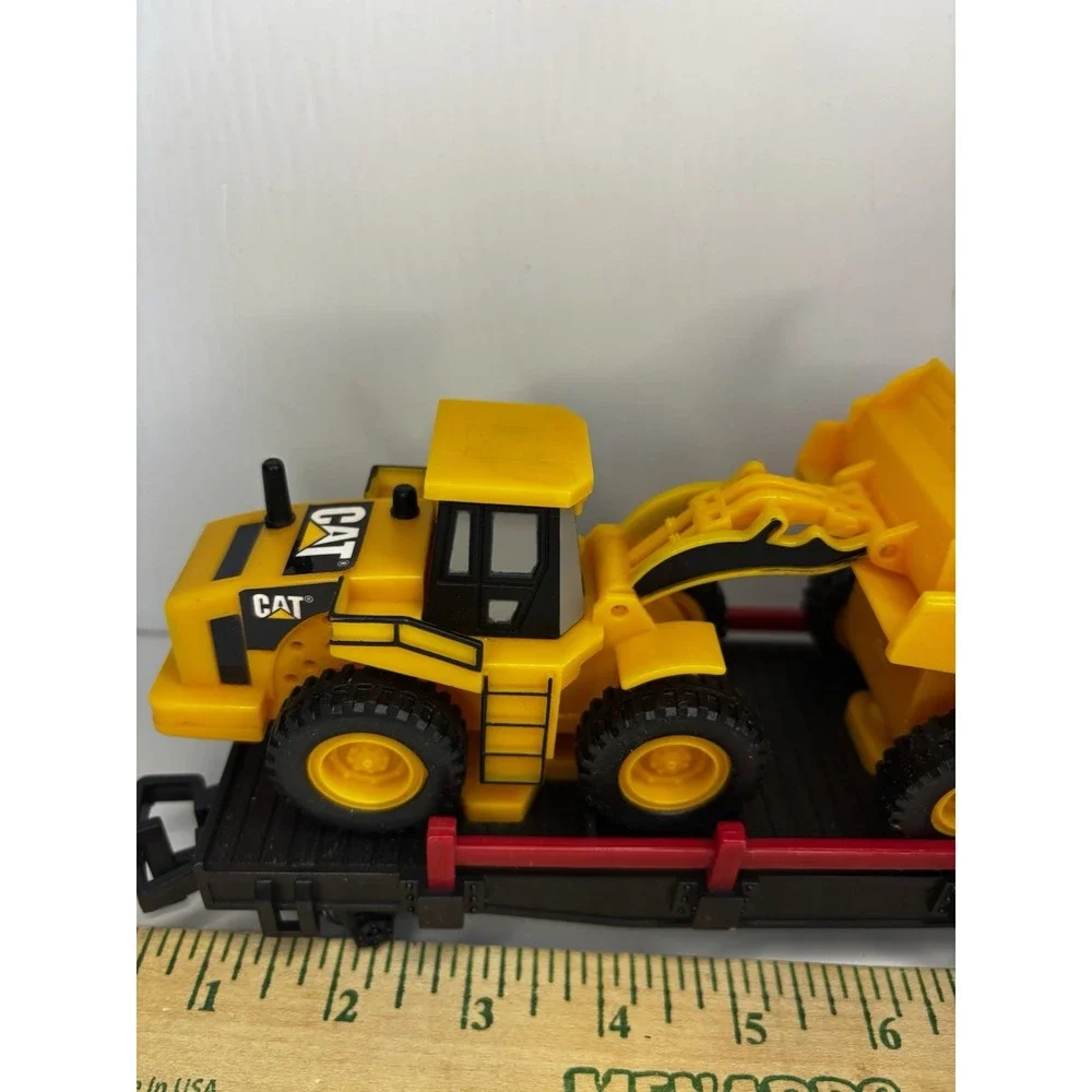 🚜2007 CAT Construction Express Train Set Motorized - 14 Feet Track